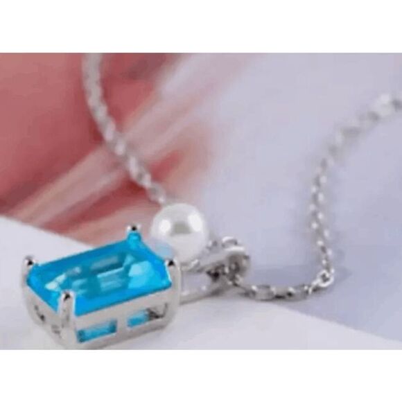 Kate Spade NWT BOUQUET TOSS BLUE CUBIC ZIRCONIA PEARL PENDANT NECKLACE - Picture 7 of 7
